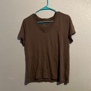 Brown crew neck t